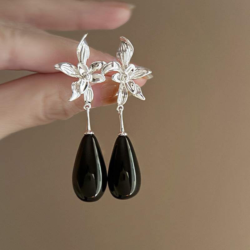Romantic Earring for Special Moments