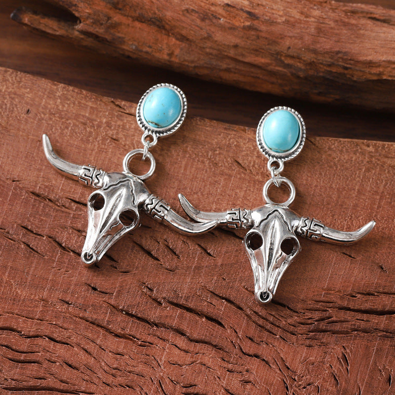 Charming Earring for Any Occasion