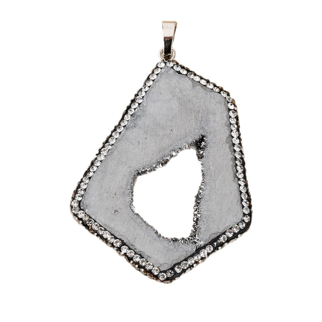 Elegant Gold Pendant for Every Occasion