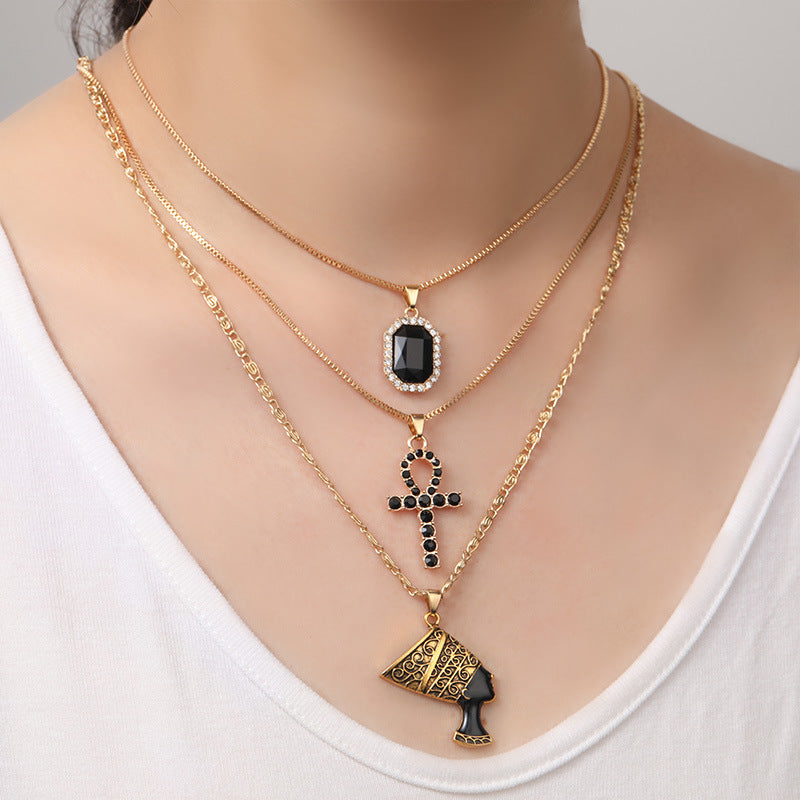 Elegant Gold Necklace for Every Occasion