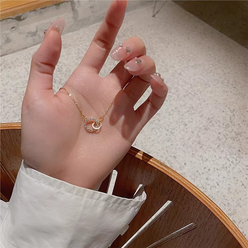 Romantic Necklace for Special Moments