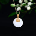 Romantic Gold Necklace for Special Moments