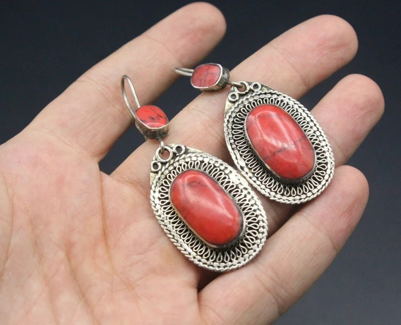 Charming Earring for Any Occasion