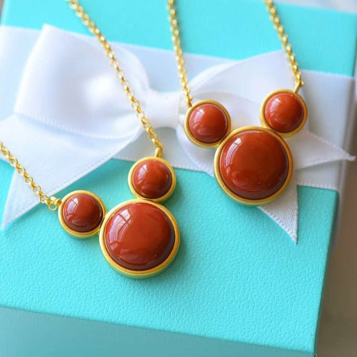 Classic Gold Necklace with Timeless Appeal