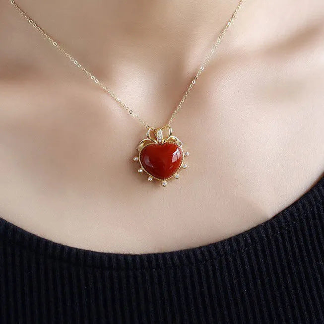 Elegant Gold Necklace for Every Occasion