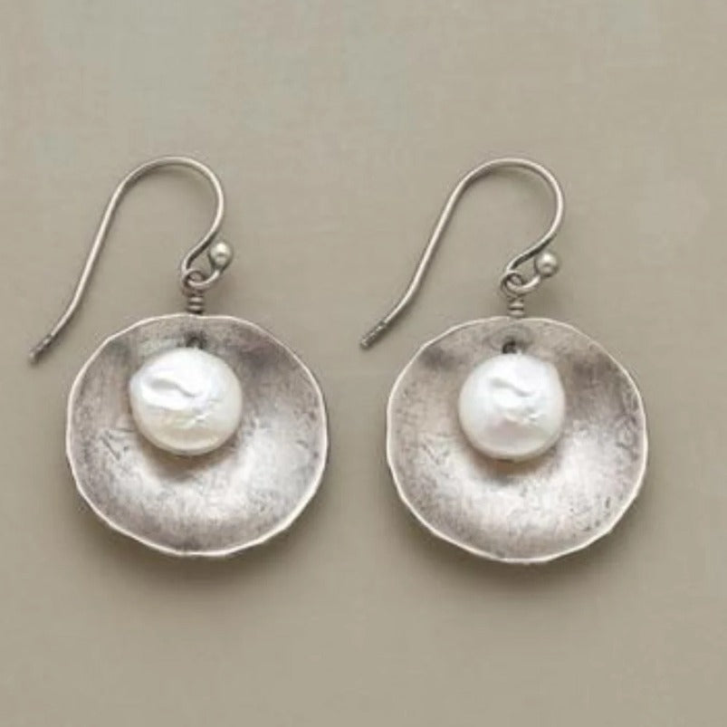 Elegant Silver Earring for Every Occasion