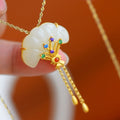 Beautiful Silver Necklace with Unique Style