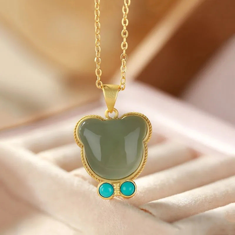 Classic Gold Necklace with Timeless Appeal
