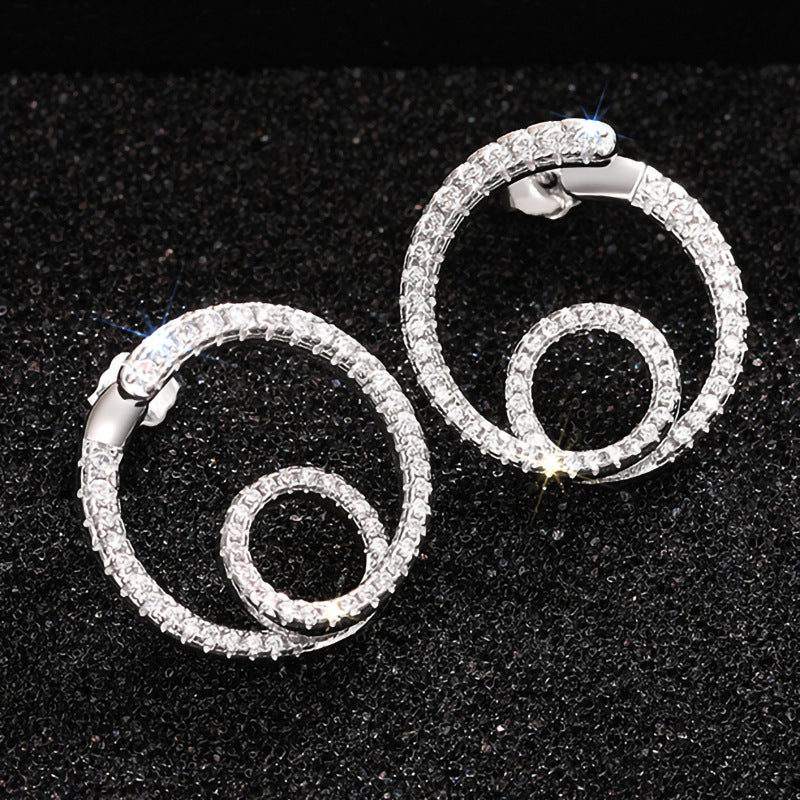 Classic Earring with Timeless Appeal