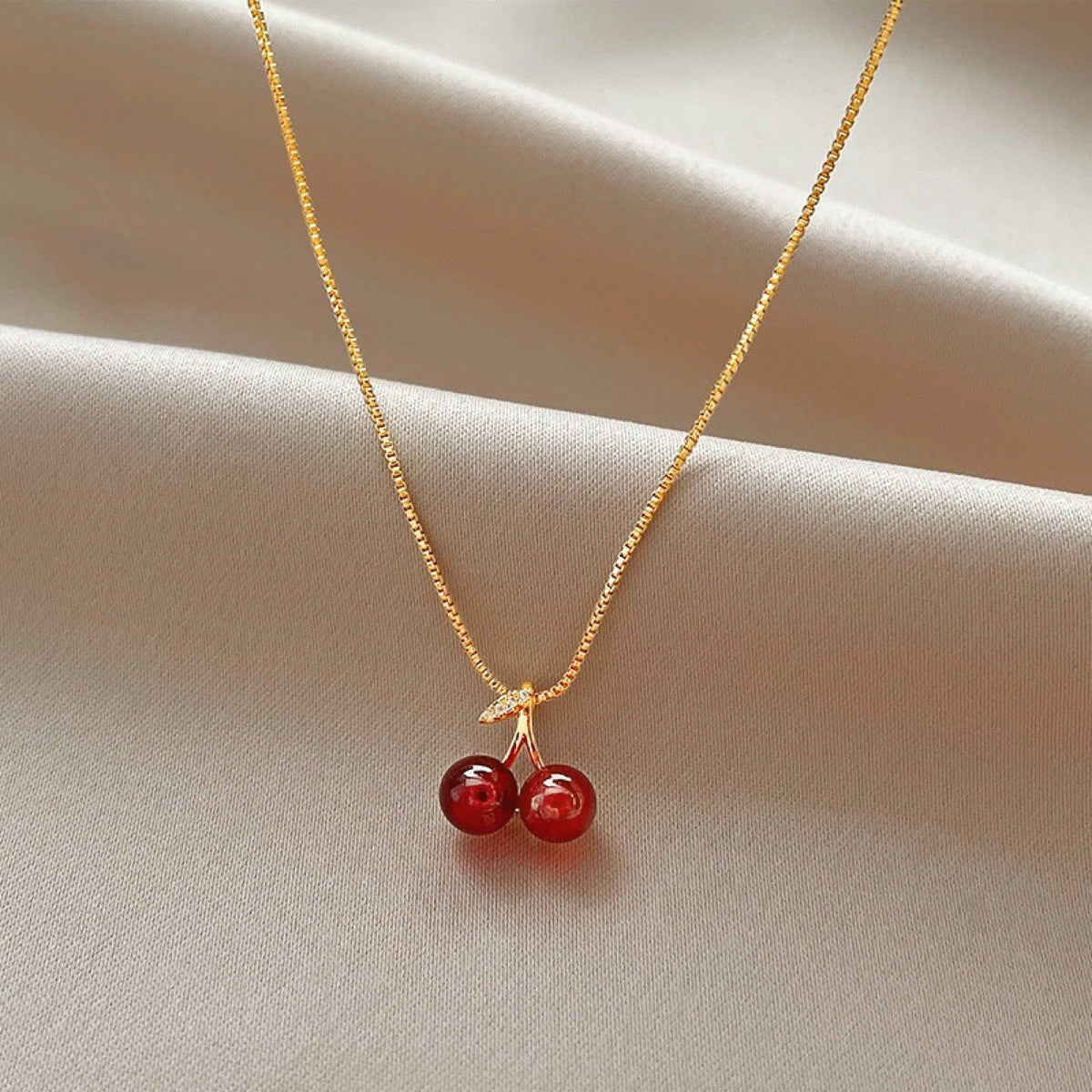Classic Necklace with Timeless Appeal