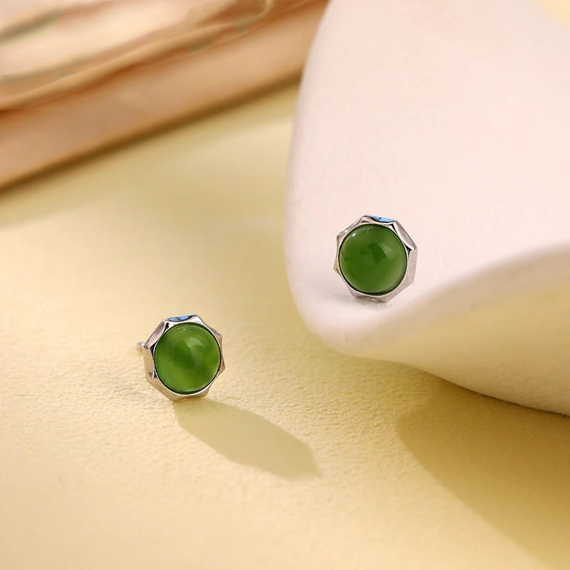 Classic Earring with Timeless Appeal
