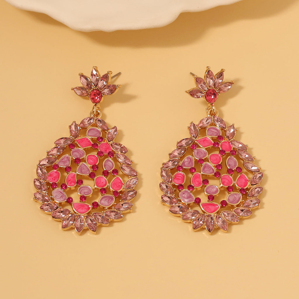 Classic Earring with Timeless Appeal