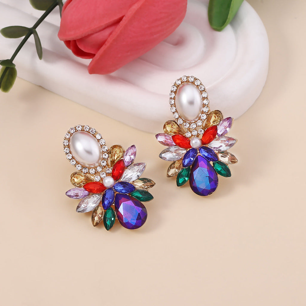 Charming Pearl Earring for Any Occasion
