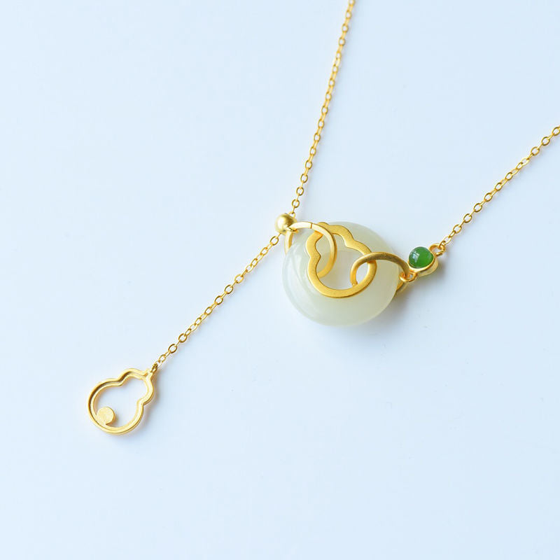 Charming Gold Necklace for Any Occasion