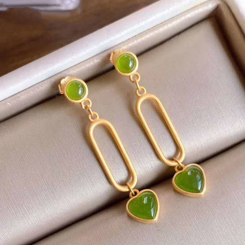 Classic Earring with Timeless Appeal