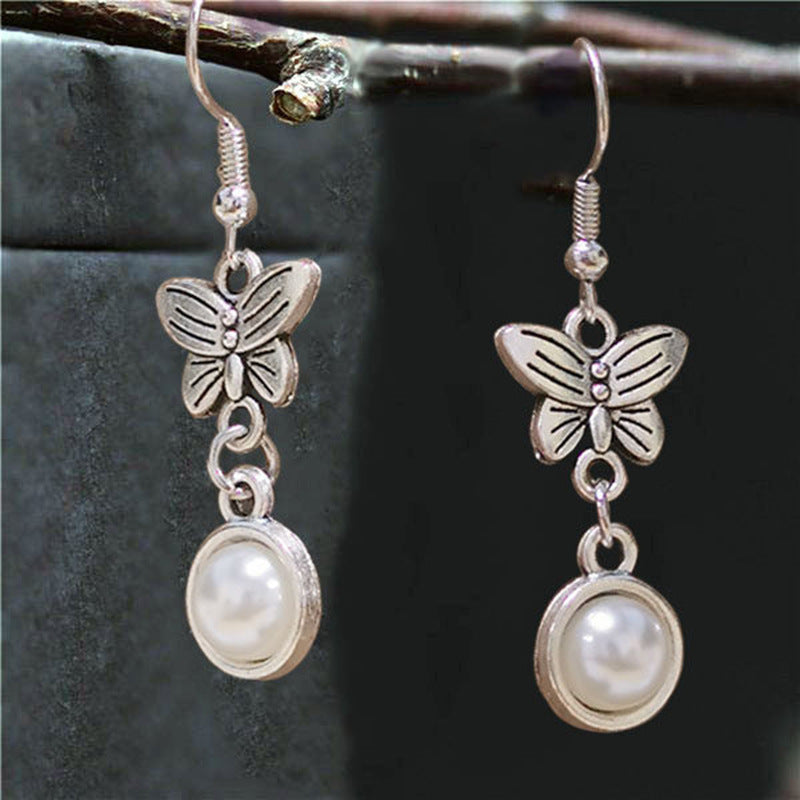 Beautiful Silver Earring with Unique Style