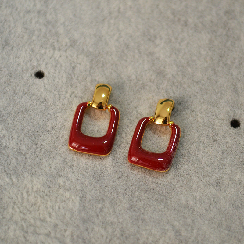 Beautiful Silver Earring with Unique Style
