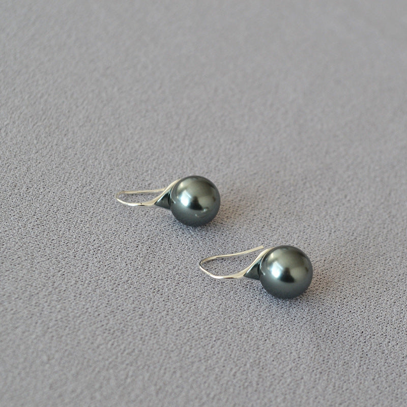 Elegant Silver Earring for Every Occasion