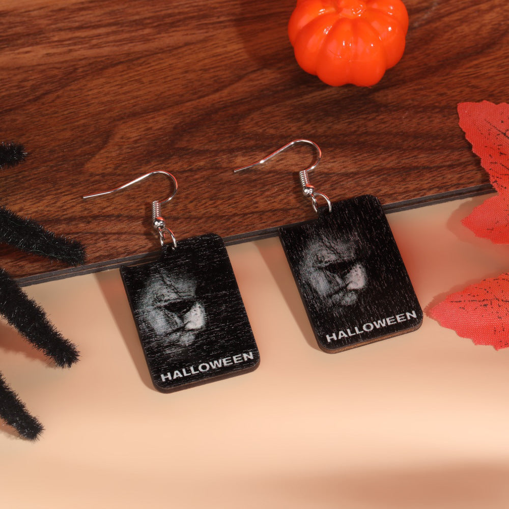 Charming Earring for Any Occasion