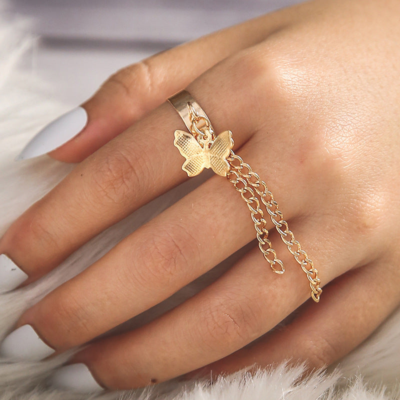 Charming Chain for Any Occasion