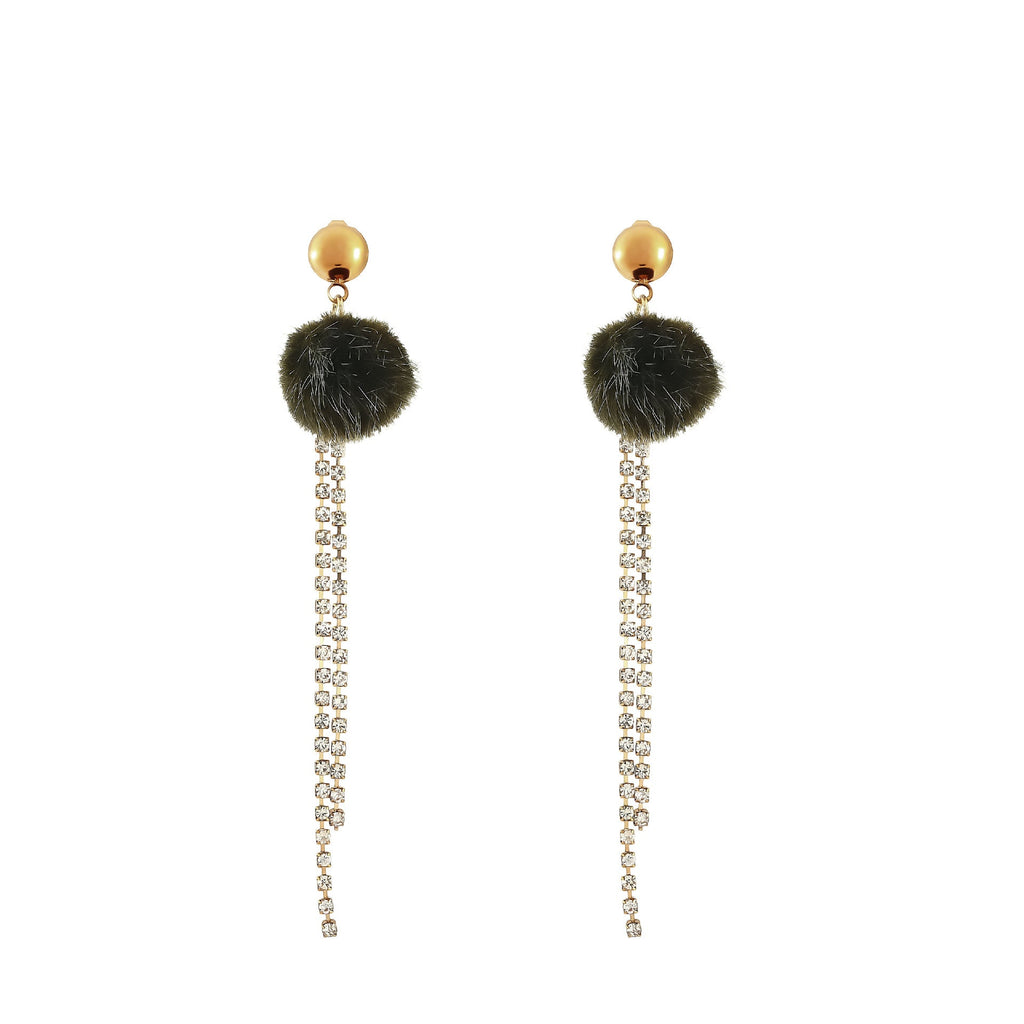 Stunning Pearl Earring for Daily Wear