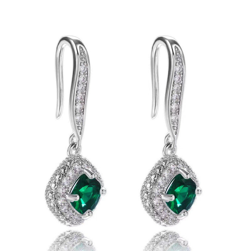 Stunning Earring for Daily Wear