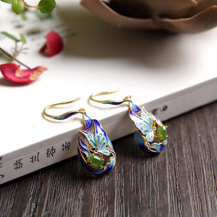 Romantic Earring for Special Moments