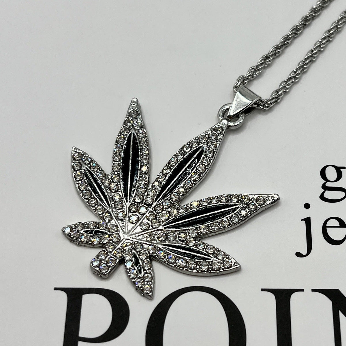 Stunning Necklace for Daily Wear