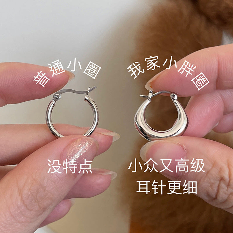 Beautiful Earring with Unique Style