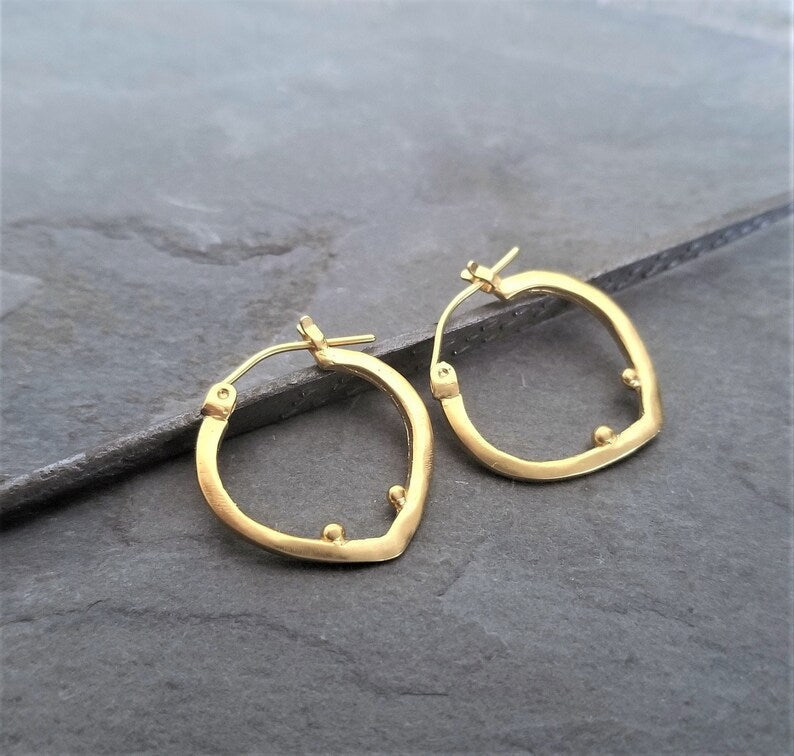 Charming Earring for Any Occasion