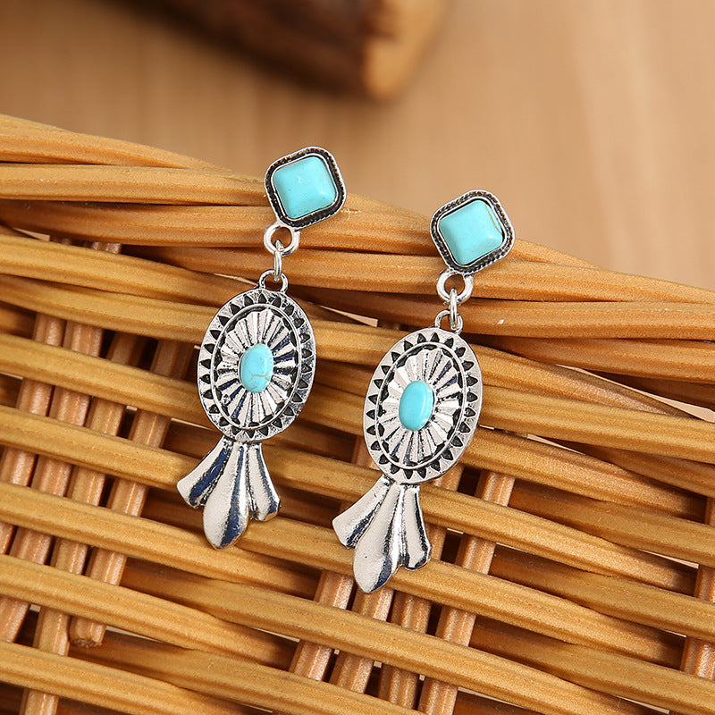 Romantic Earring for Special Moments