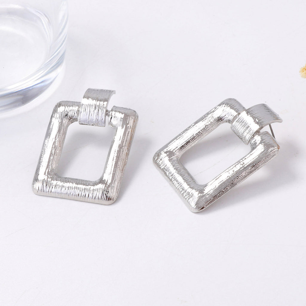 Elegant Piece for Every Occasion