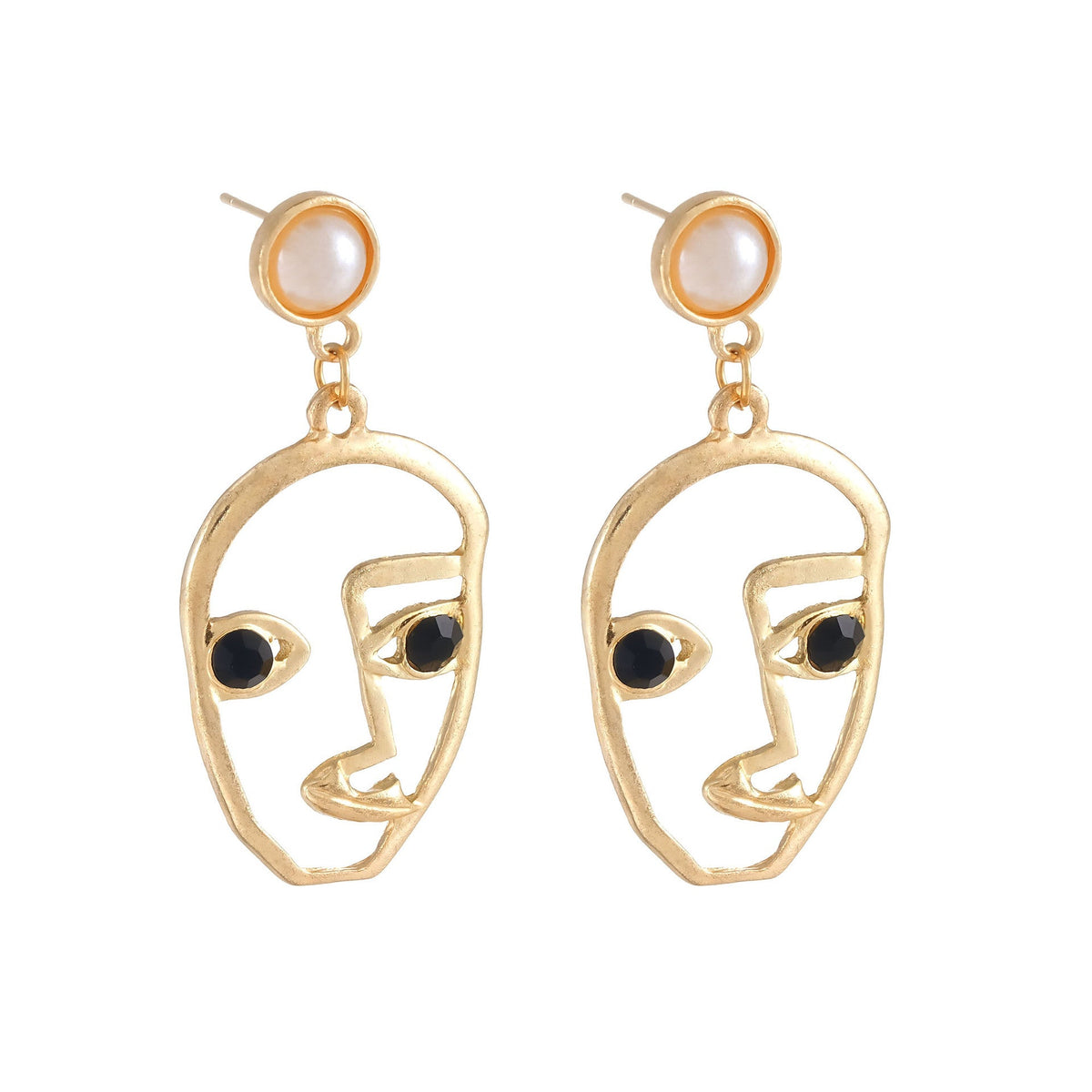 Beautiful Gold Earring with Unique Style