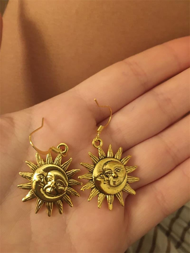 Romantic Earring for Special Moments