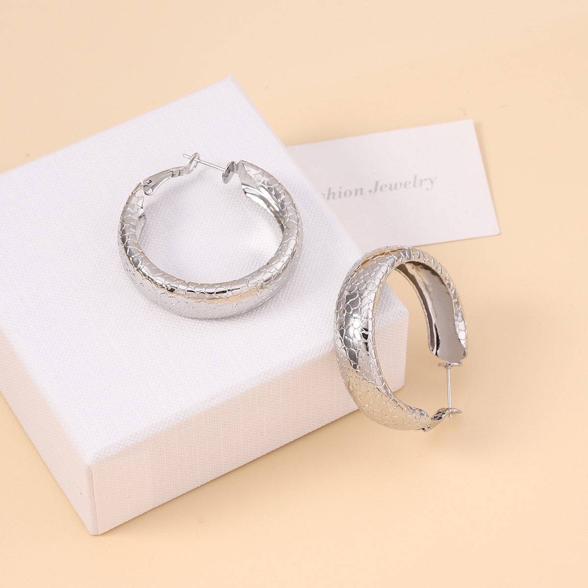 Romantic Earring for Special Moments