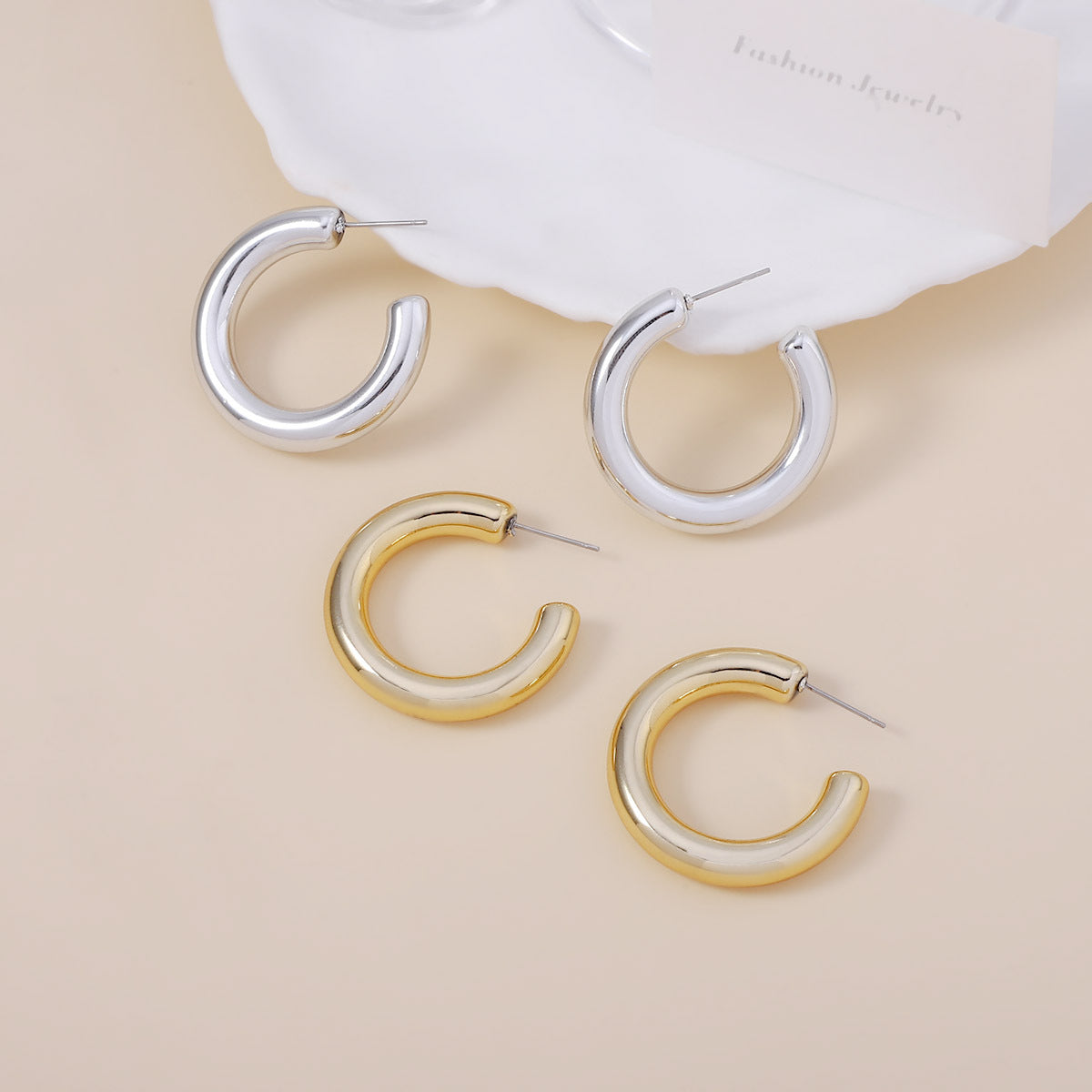 Beautiful Earring with Unique Style