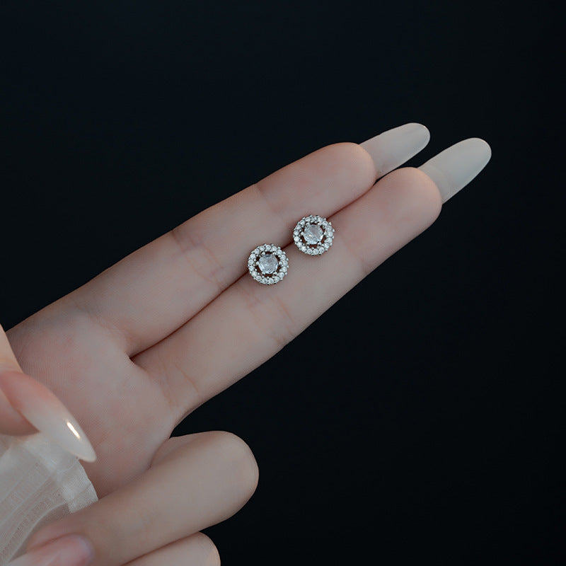 Elegant Earring for Every Occasion