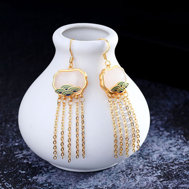 Stunning Gold Earring for Daily Wear