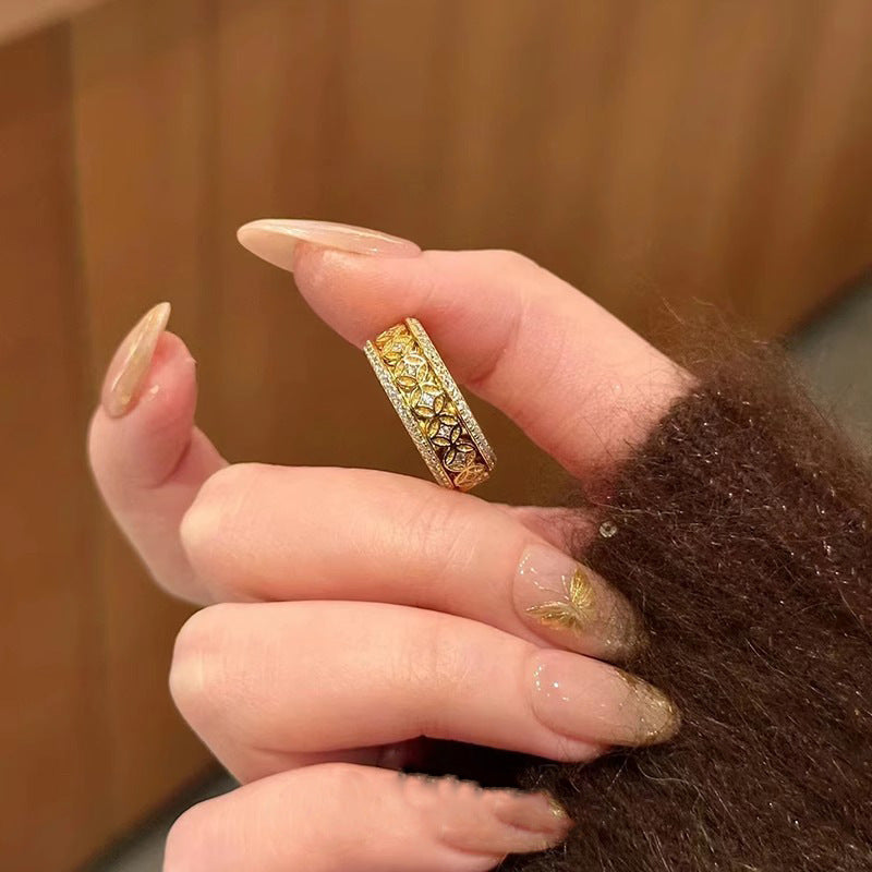Romantic Gold Ring for Special Moments