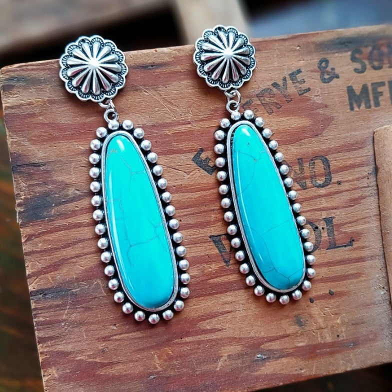 Stunning Earring for Daily Wear