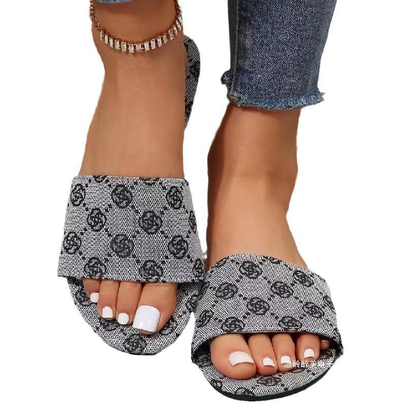 Beautifully Crafted Orthopedic Sandals