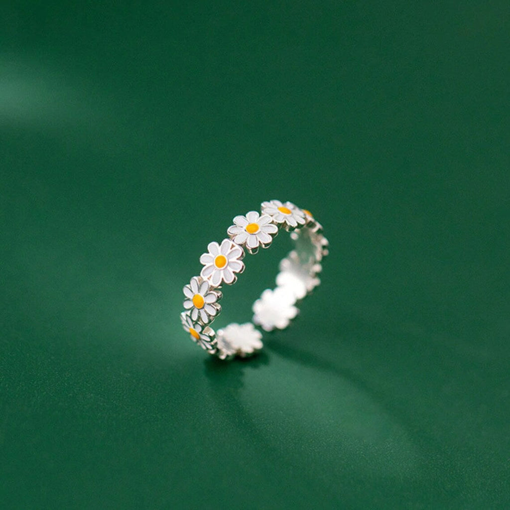 Stunning Ring for Daily Wear