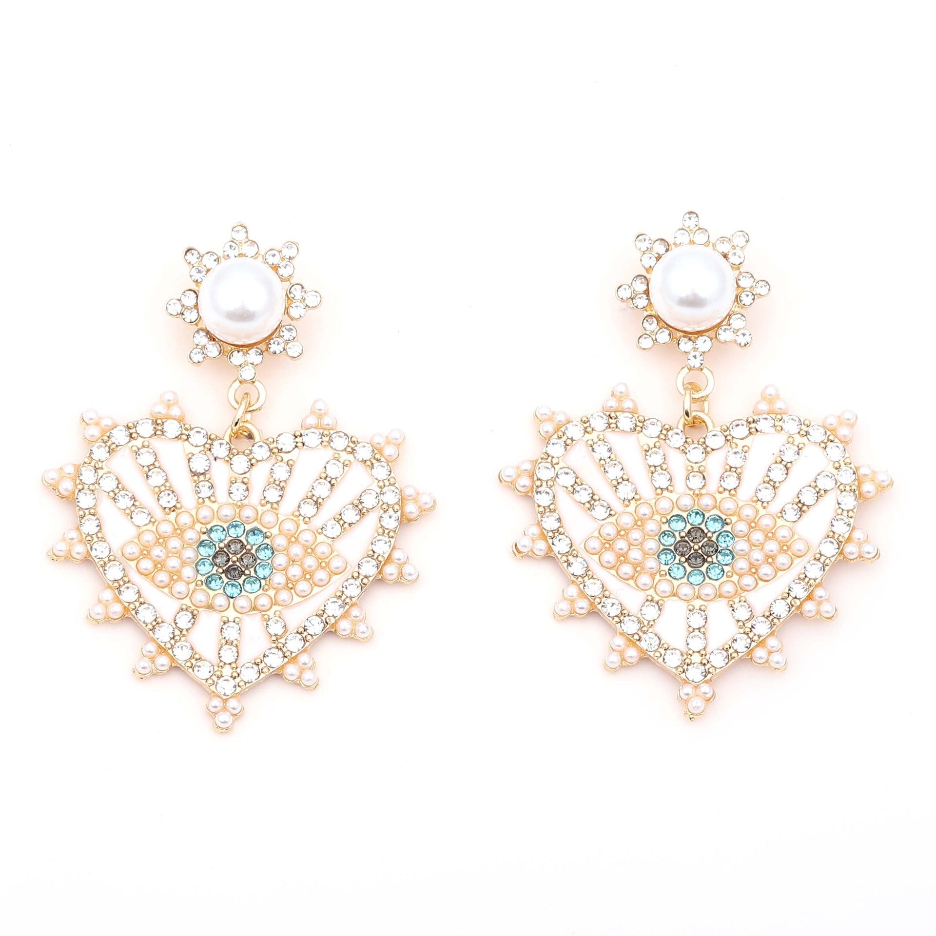 Stunning Pearl Piece for Daily Wear