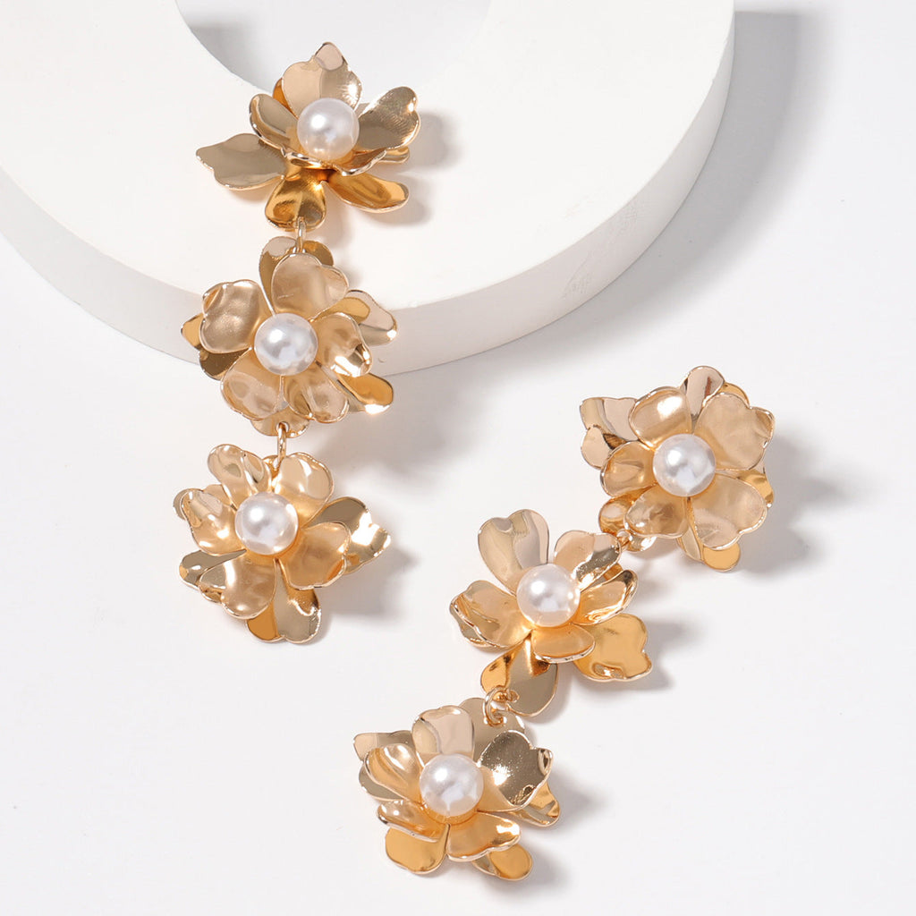 Stunning Pearl Earring for Daily Wear