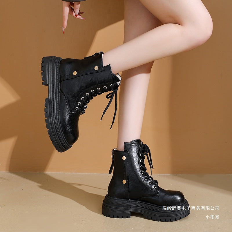 Graceful Orthopedic Boots for Modern Look