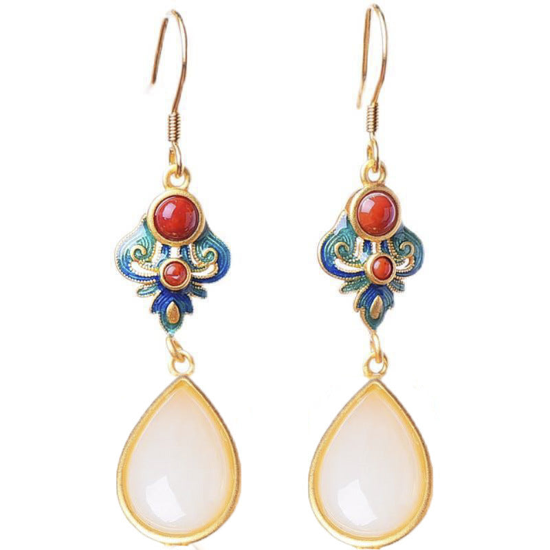 Classic Silver Earring with Timeless Appeal