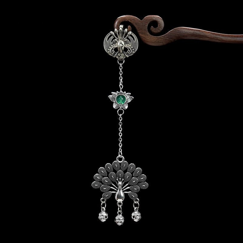 Elegant Silver Pendant for Every Occasion