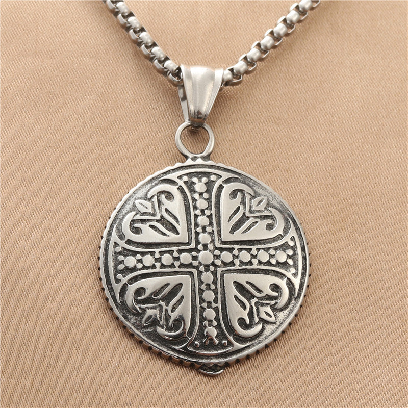 Elegant Pendant for Every Occasion