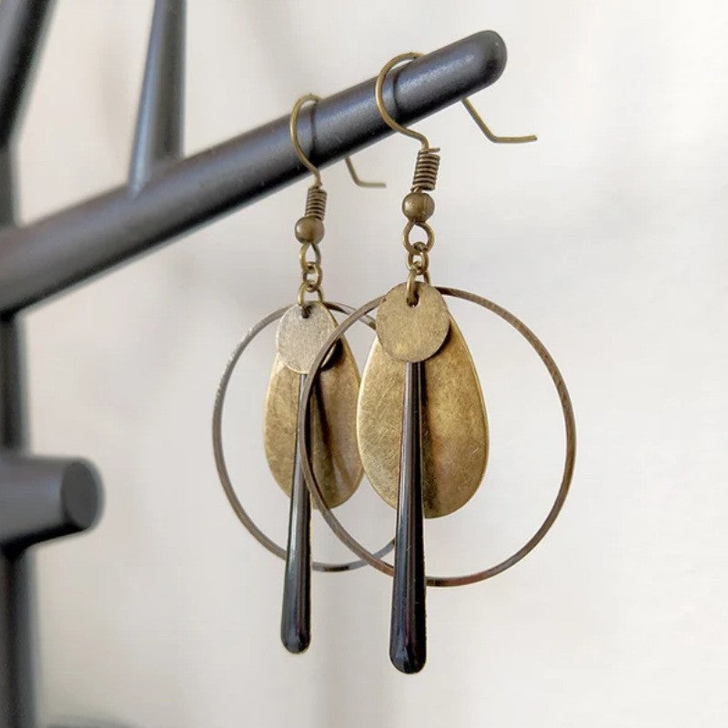 Classic Earring with Timeless Appeal