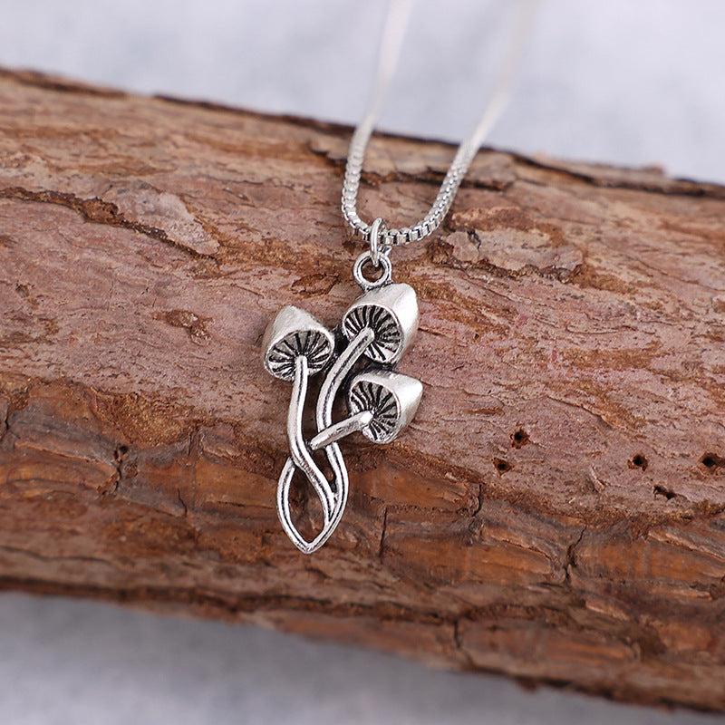 Stunning Necklace for Daily Wear